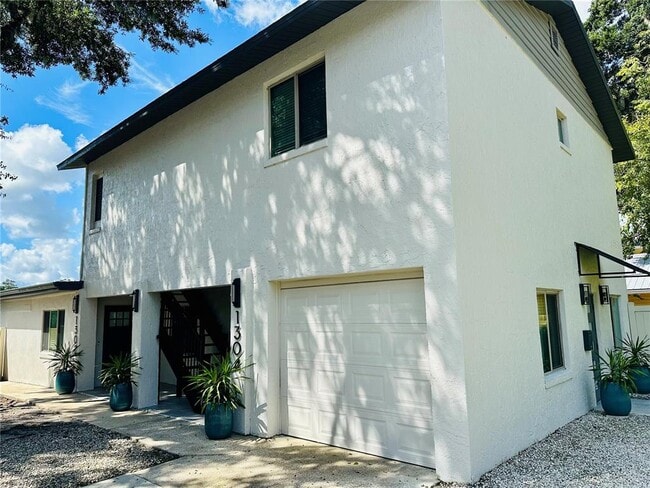 Building Photo - 1304 E Gore St