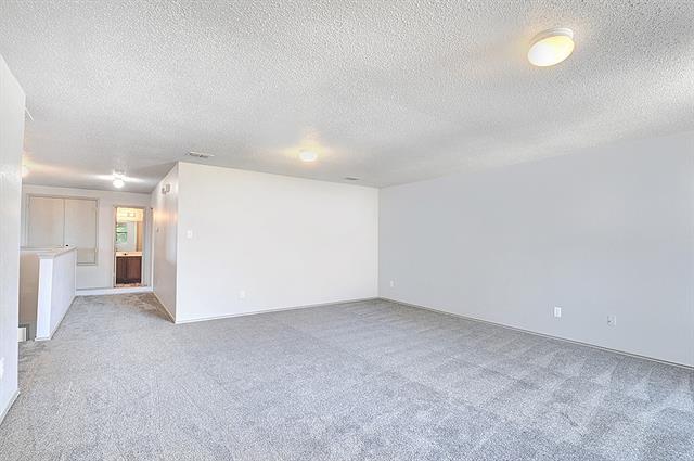 Building Photo - 3327 Andalusian Dr