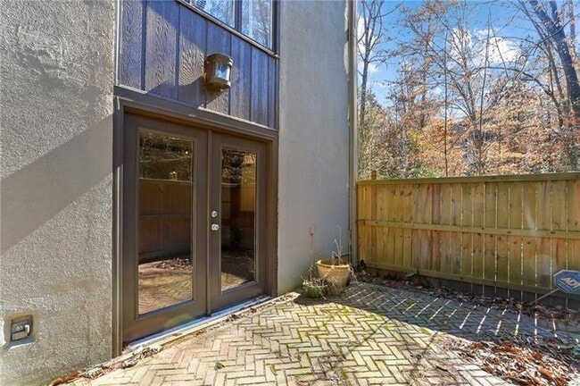 Building Photo - 36 Ivy Pkwy NE