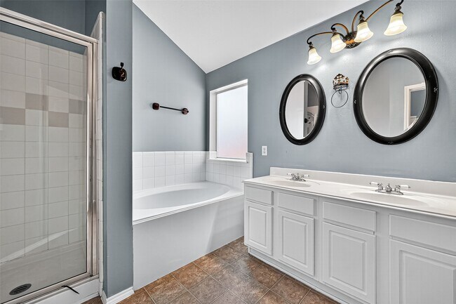 Building Photo - 18519 Bare Meadow Ln