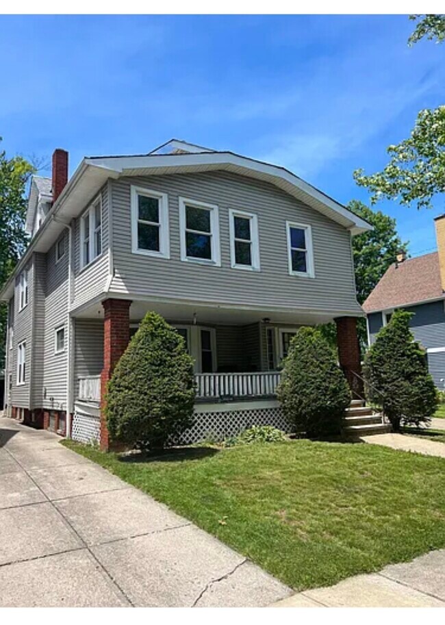 Building Photo - 1312 Marlowe Ave