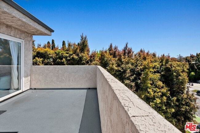 Building Photo - 1917 11th St