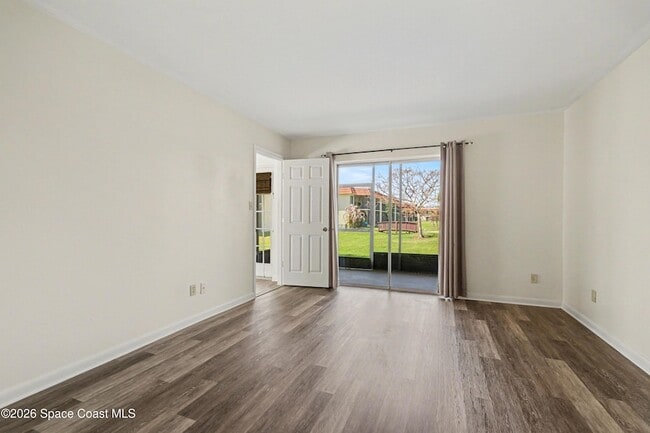 Building Photo - 201 St Lucie Ln