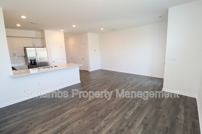 Building Photo - 360 Freestall Dr