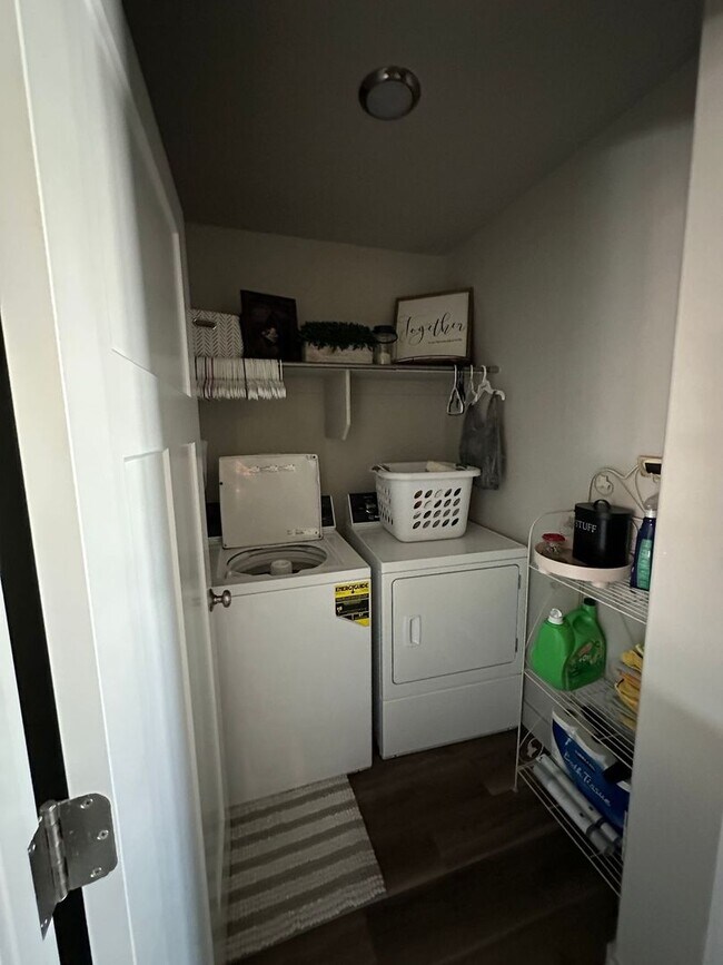 Building Photo - Three bedroom, 2.5 bath townhome