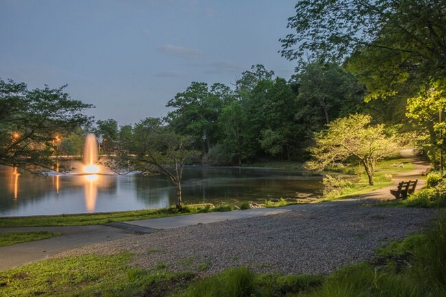 Building Photo - 92 Fellsmere Rd