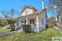 Building Photo - 914-916 E 34th St