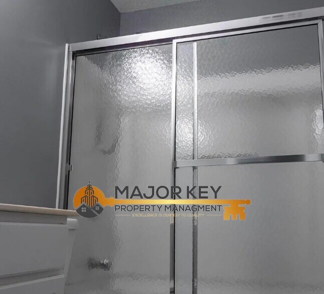 Building Photo - 334 Paden Cove Trl