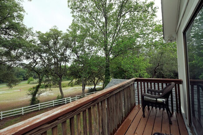 Building Photo - Updated 4 bedroom home in Bluewater Bay!