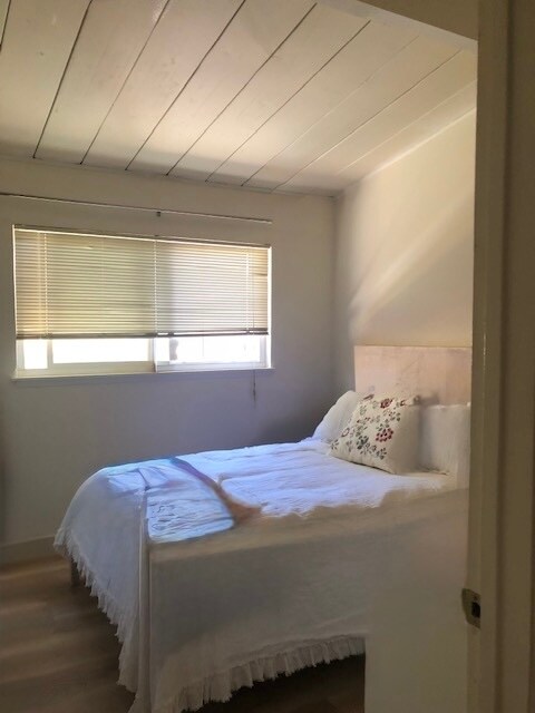 stagging bedroom - 3133 Alma St