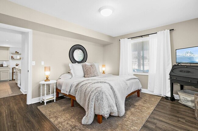 Building Photo - 2615 N Starr St