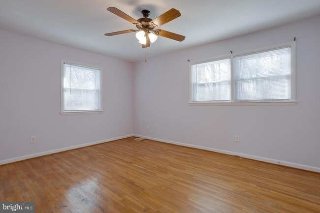 Building Photo - 7117 Hadlow Ct