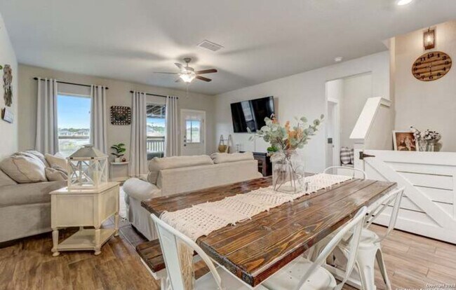 Building Photo - **Your Dream Home Awaits in Gated Ladera!*...