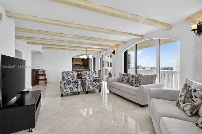 Building Photo - 3000 Island Blvd