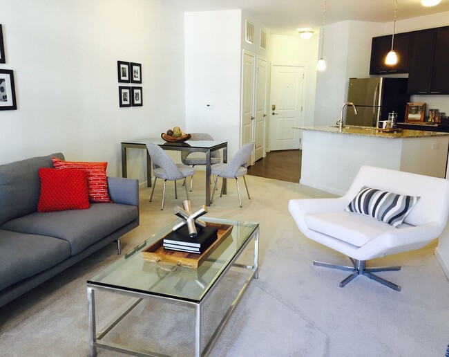 Building Photo - A2 | 1 Bed 1 Bath | 744 sf