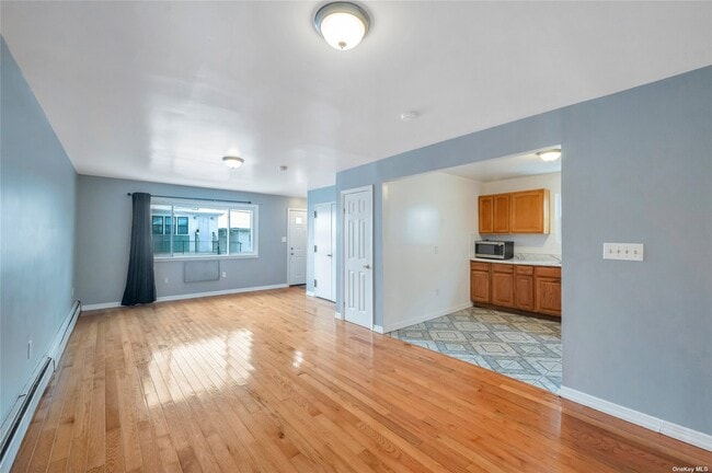 Building Photo - 491 Beach 44th St