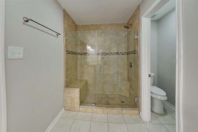Building Photo - 22 S Rain Forest Ct