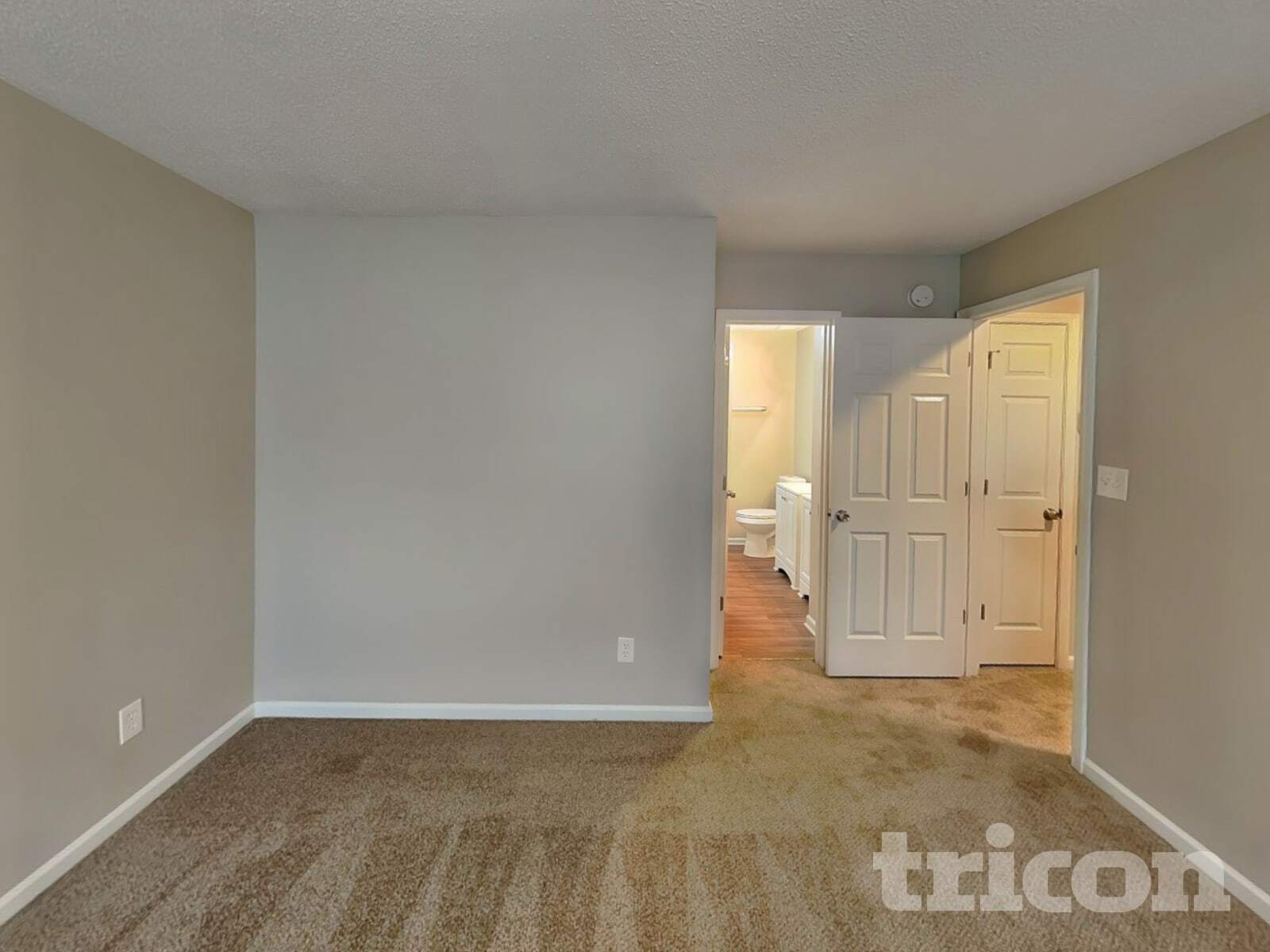 Building Photo - 297 Mission Tripp St