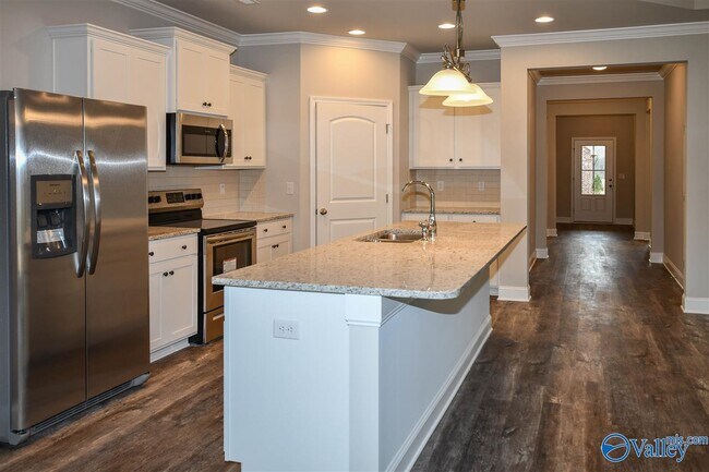 Building Photo - 307 Ivyleaf Dr