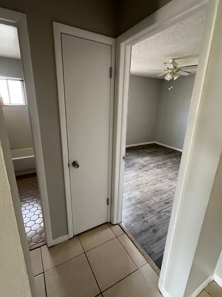 Building Photo - 2257 Palmwood Dr