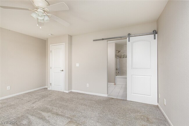 Building Photo - 6255 W Arby Ave