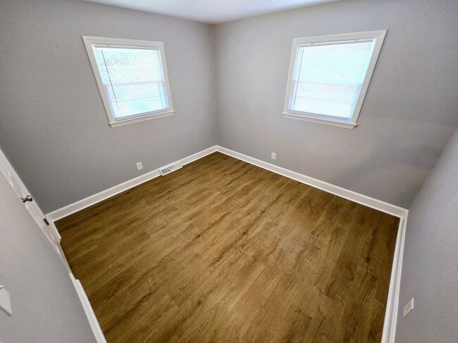 Building Photo - For Rent – Updated 3 Bedroom, 2 Bath Brick...