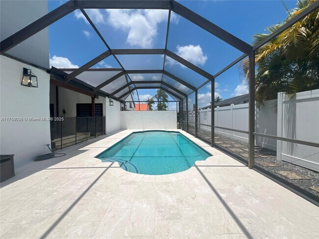 Building Photo - 8735 SW 54th St