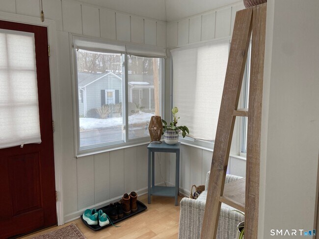 Building Photo - 4 McKendry Ct