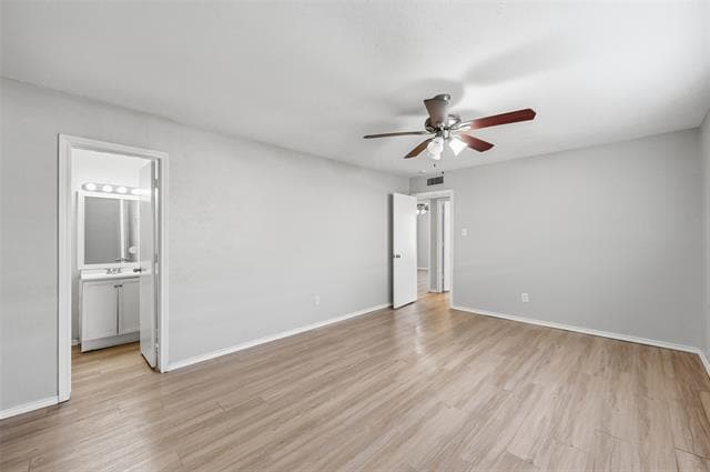 Building Photo - 1718 Dorchester Dr