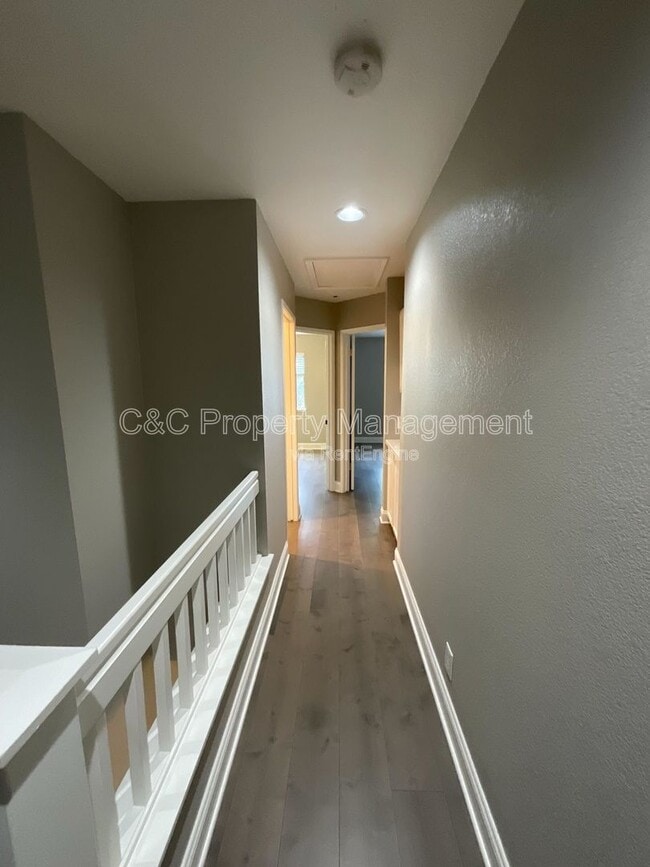 Building Photo - 6221 Barb Werner Ln