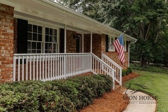 Building Photo - 1190 Arrowhead Rd