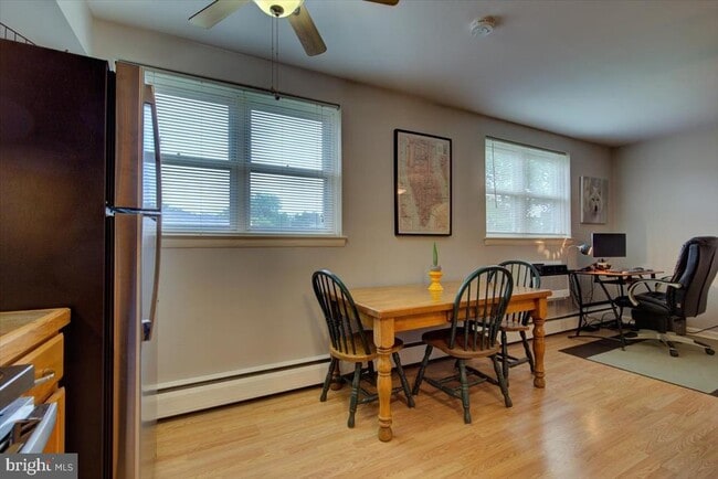 Building Photo - 335 E Lancaster Ave