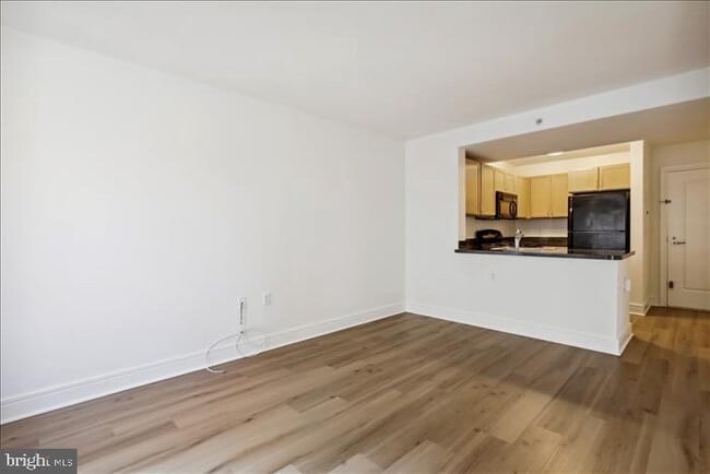 Building Photo - 800 4th St SW