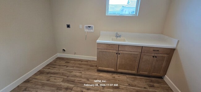 Building Photo - lovely 3 bedroom home the Vintage 55 and over community