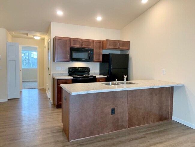 Interior Photo - Fox Point