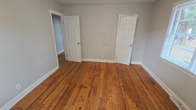 Building Photo - Hyatt Park