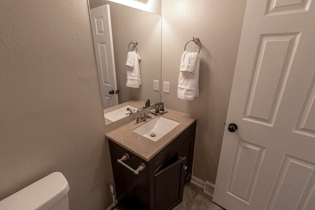 Building Photo - 103 N Garth Ave