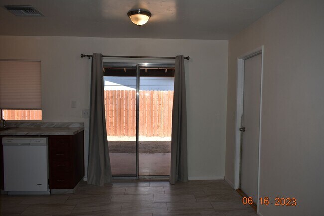 Building Photo - 219 Panamint Ave
