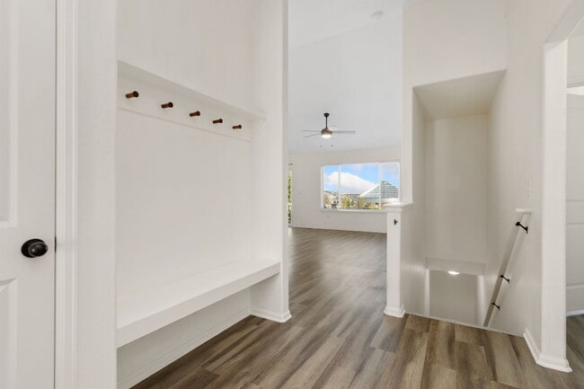 Building Photo - 1810 Covered Bridge Pkwy