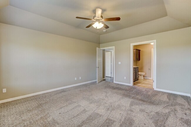 Building Photo - 8809 SW 55th St