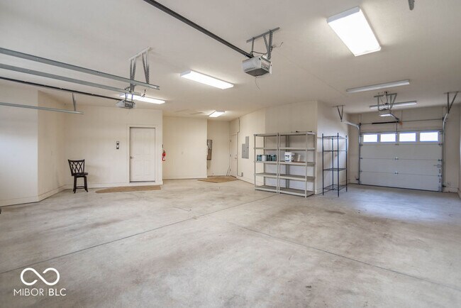 Building Photo - 3000 E County Rd 350 S