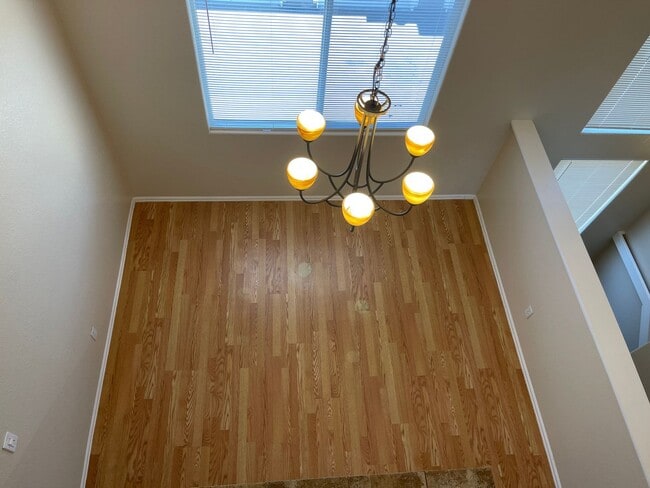 Building Photo - 1021 S Walden Way