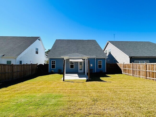 Building Photo - The Village at Echo Farms | 4 Bedroom, 3.5 Baths with Fenced in Yard and 2 Car Garage