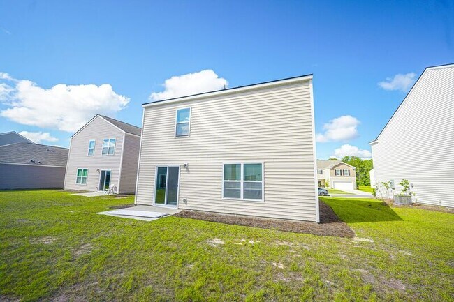 Building Photo - 418 Coconut Dr