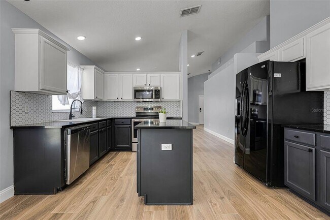 Building Photo - 17856 Ibis Landing Way