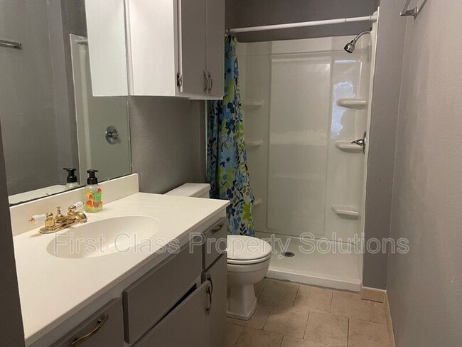 Building Photo - 4209 Willowisp Dr