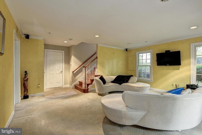 Building Photo - 1657 Colonial Hills Dr