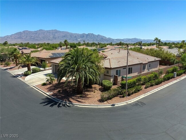 Building Photo - 7286 Mt Kearsarge St