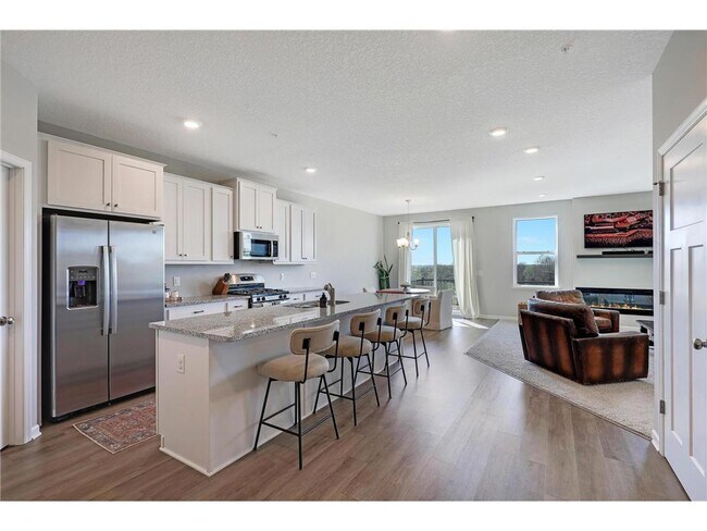 Building Photo - 6743 Bluestem Wy