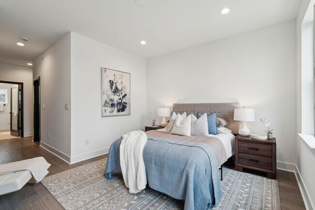 Building Photo - Brand New Townhome in Brewerytown